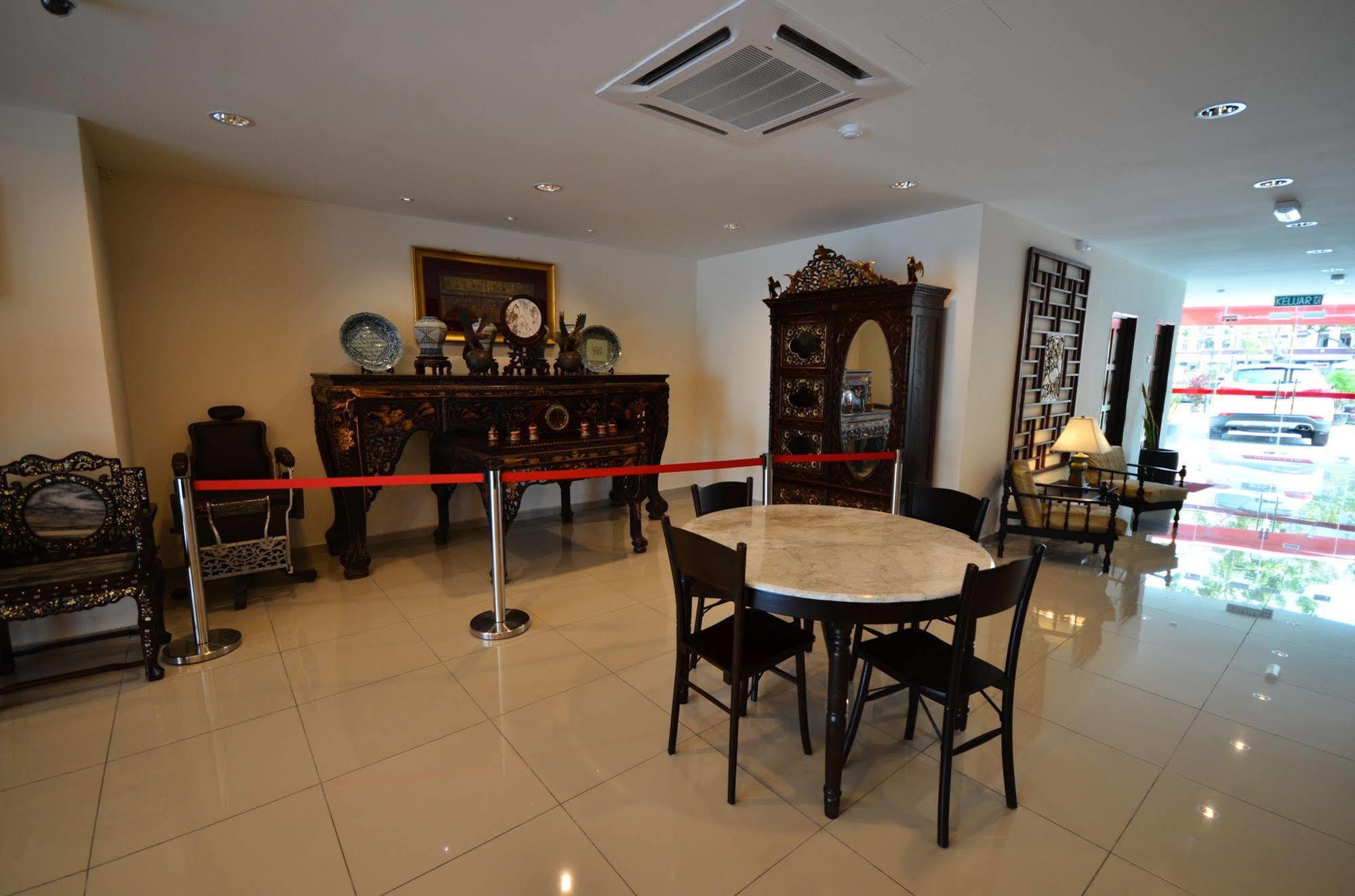 906 Riverside 3* Malacca